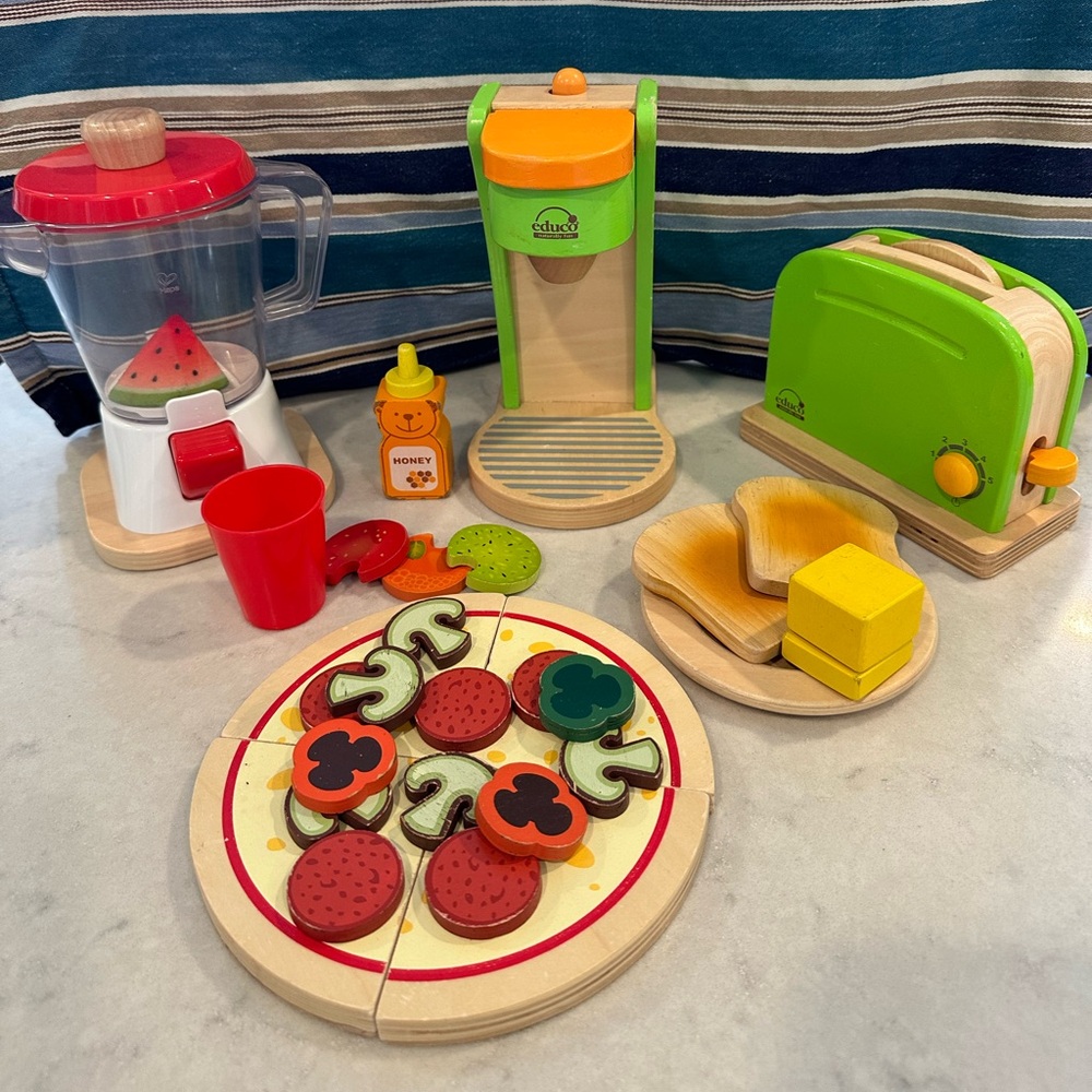 Hape, Educo and other wooden kitchen toys